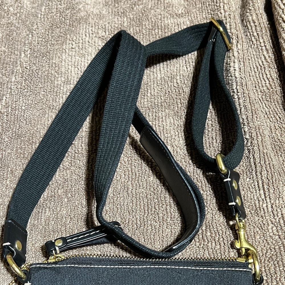 Coach Black Crossbody Bag - Picture 3 of 10